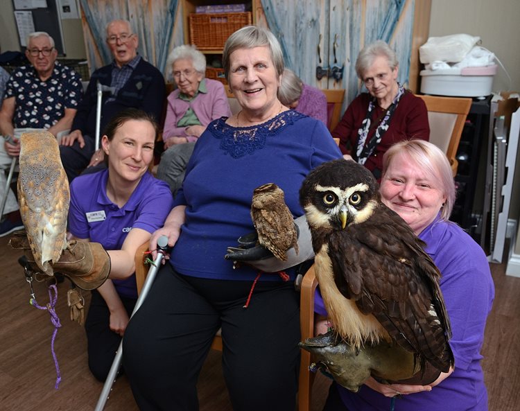 Edinburgh care home residents take birdwatch weekend to the nest level